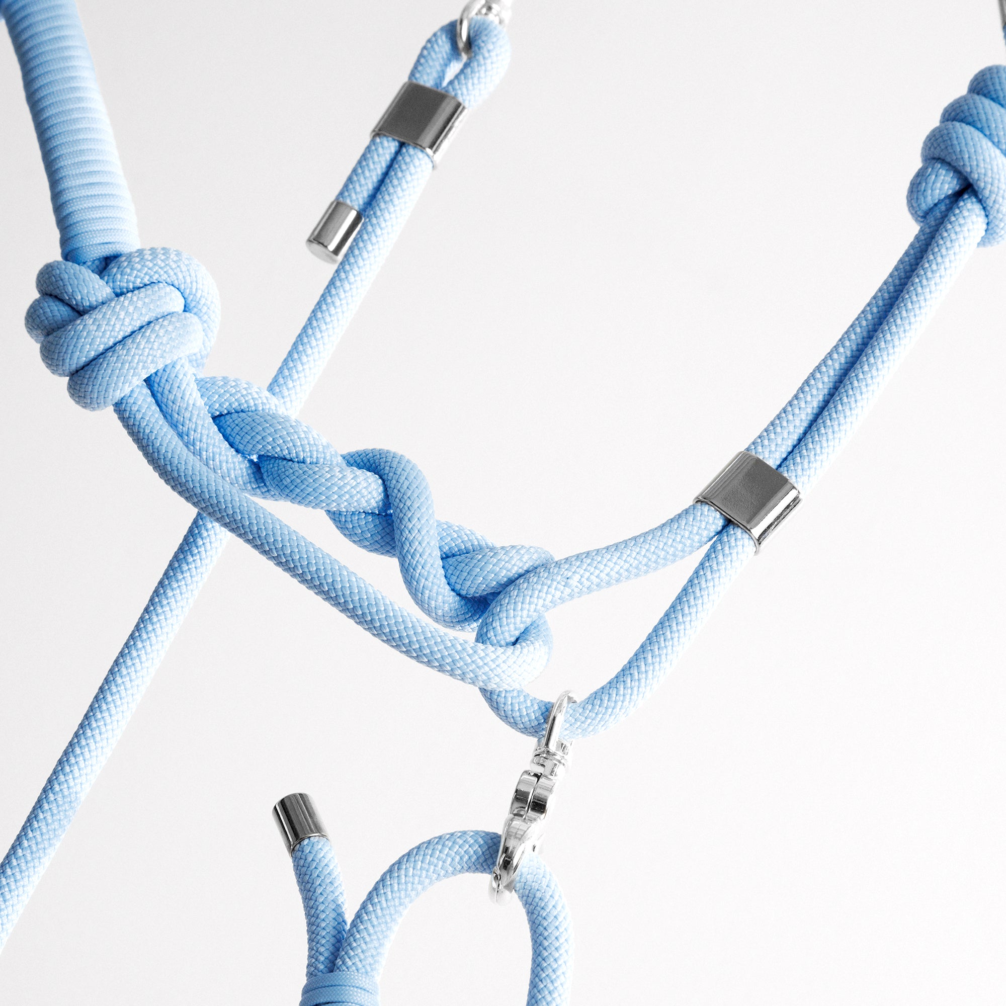 BBlue_set_closeup.jpg