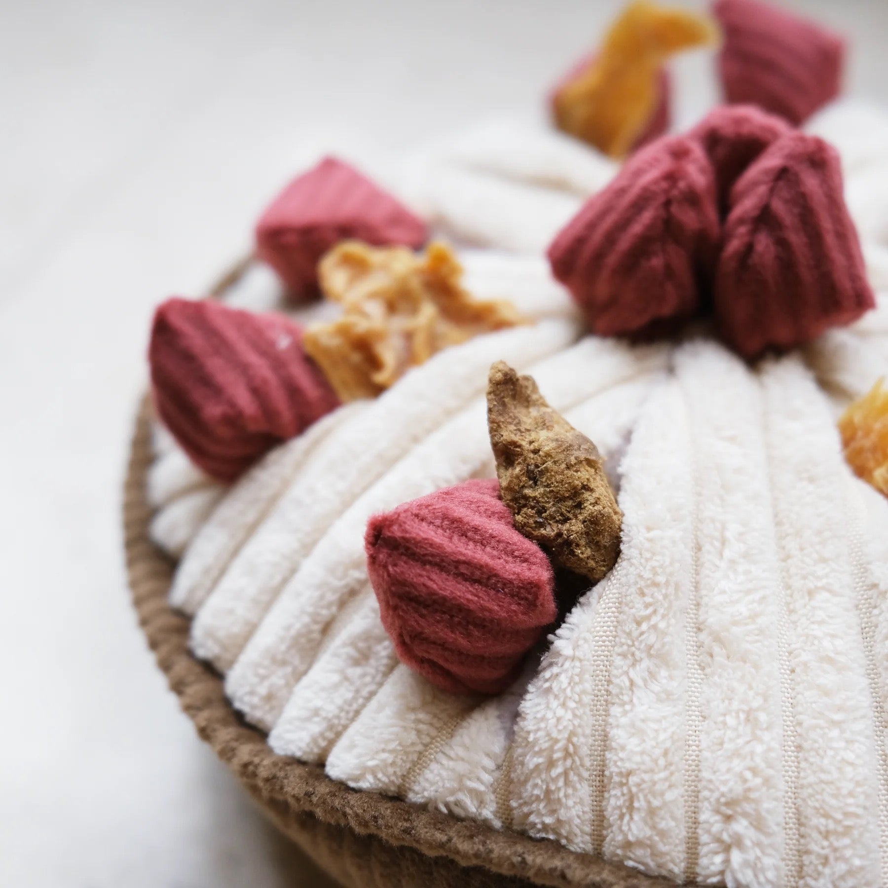 BERRYTARTdetails_1800x1800_78a7513a-d77a-4b6a-bbf7-ad30f3d2591b.jpg