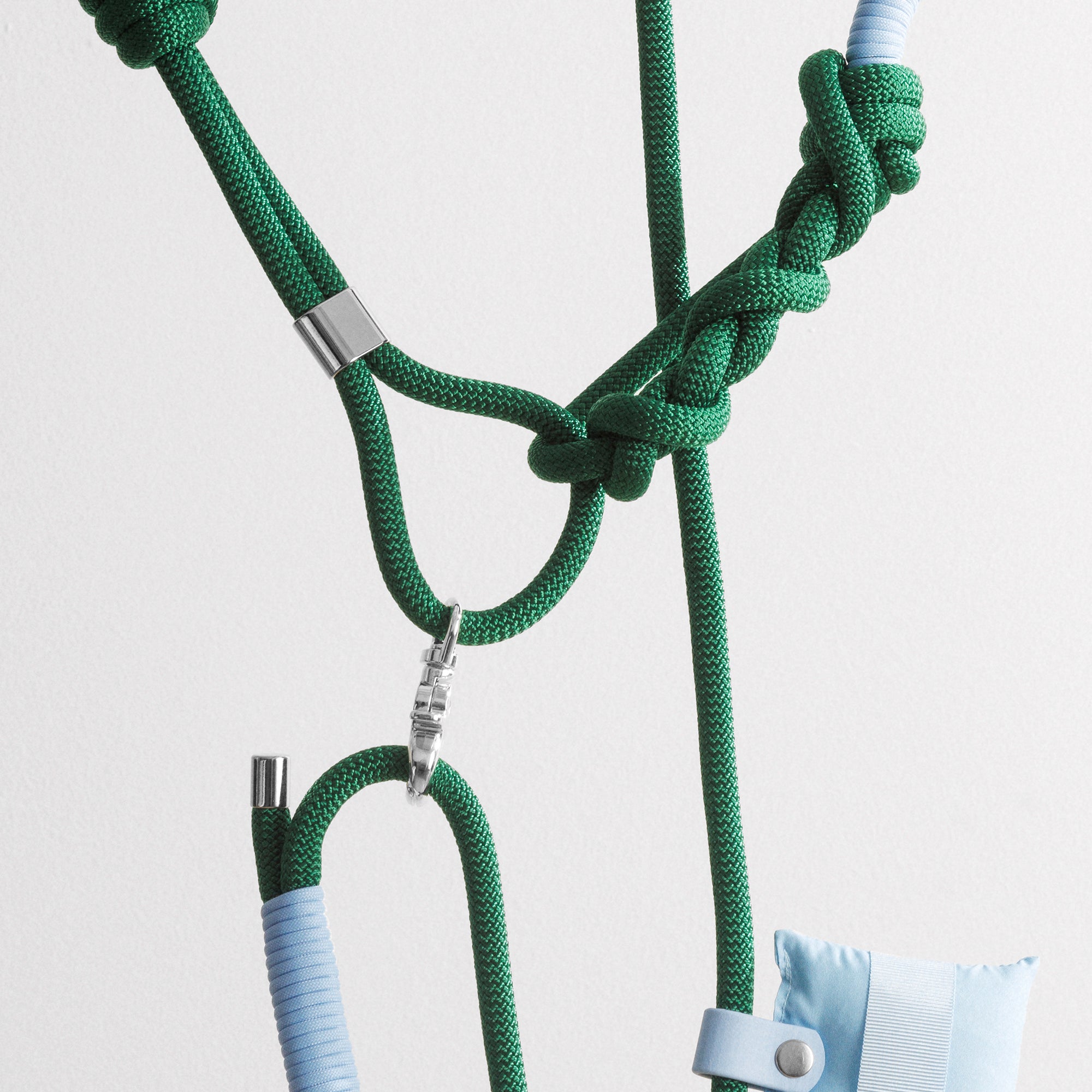 Watergreen_set_closeup.jpg